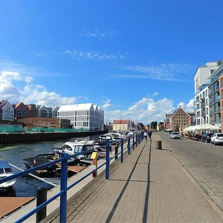 Old Town Mirror - Garage *