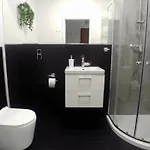 アパート Old Town Mirror - Garage